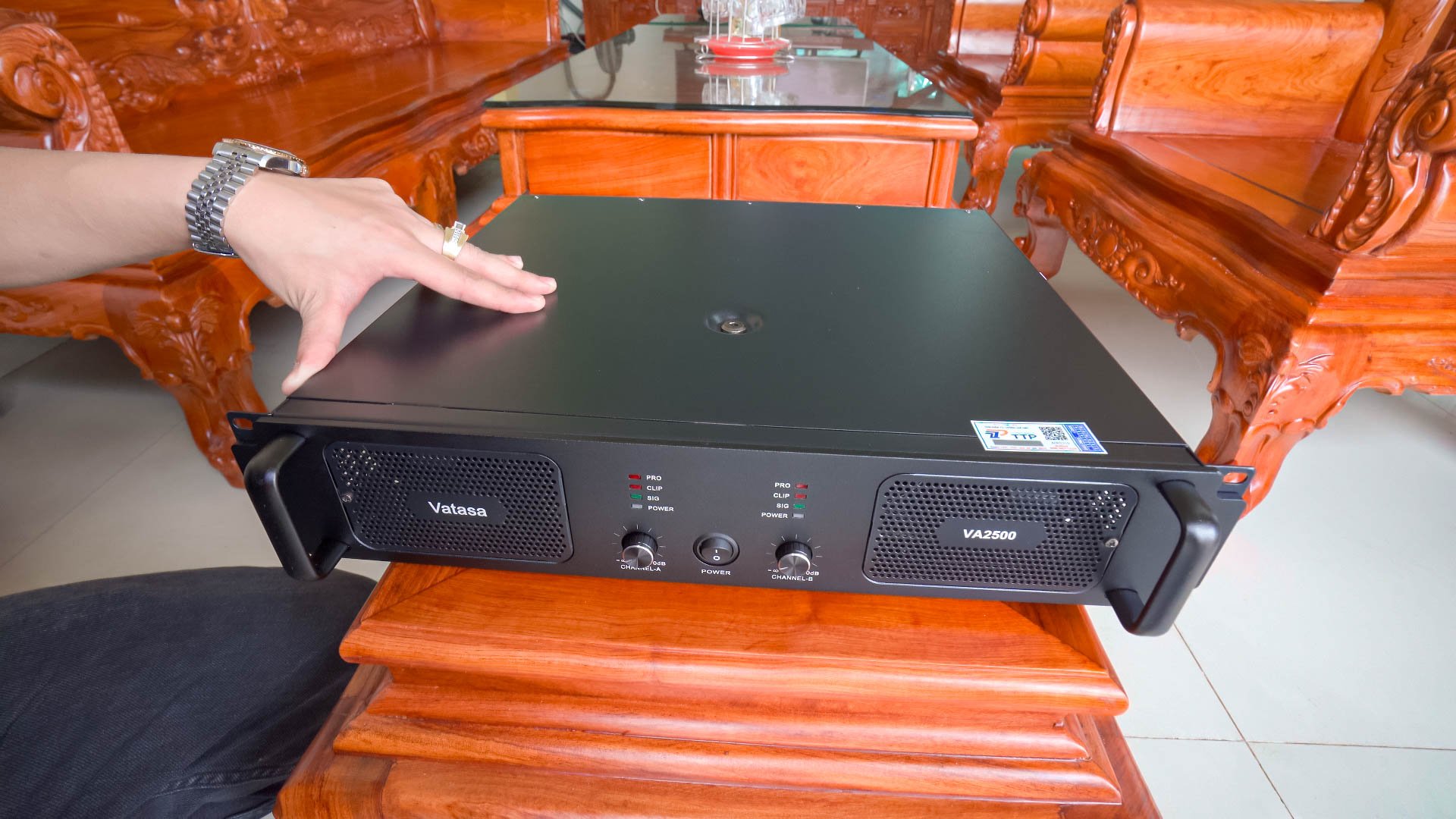 Khách hàng Nguyễn Gia Kiệt đánh giá về sản phẩm Dàn Karaoke CAVS TT286: (CAVS C12, Vatasa T800, Vatasa V6 Pro, Vatasa VA-4600, CAVS KS115, Vatasa P9 Luxury)